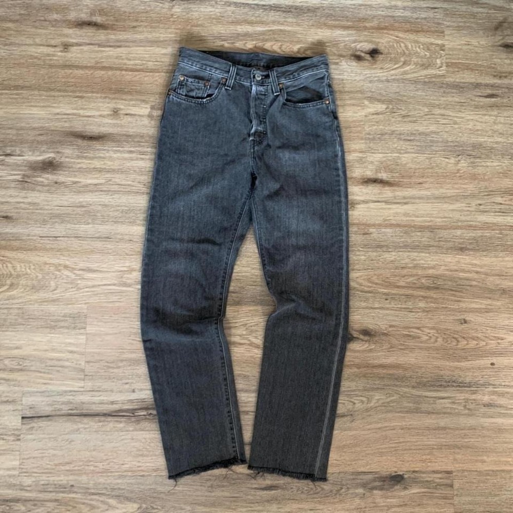 Levi's 501 button fly slim leg denim jeans in black - size 26x29 womens